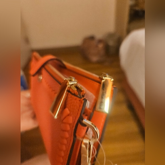 ****ITEM SOLD****Wristlet - Picture 4 of 4